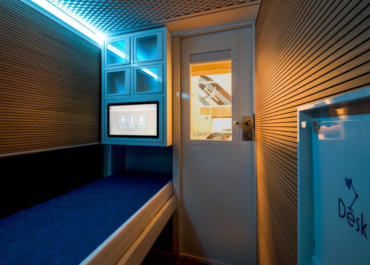 Resting Pods - Zzzleepandgo Wien Airport Schwechat Zewnętrze zdjęcie