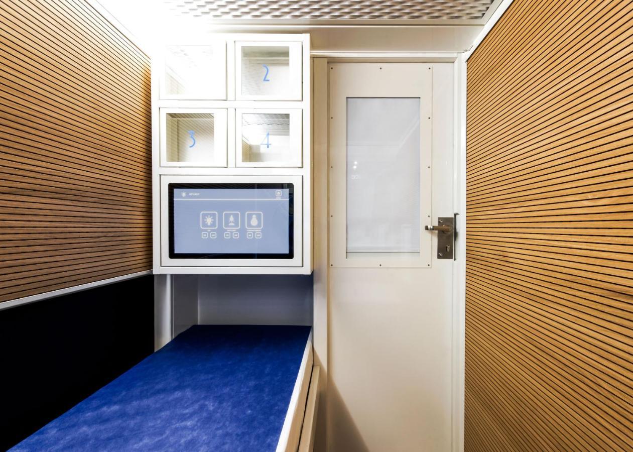 Resting Pods - Zzzleepandgo Wien Airport Schwechat Zewnętrze zdjęcie